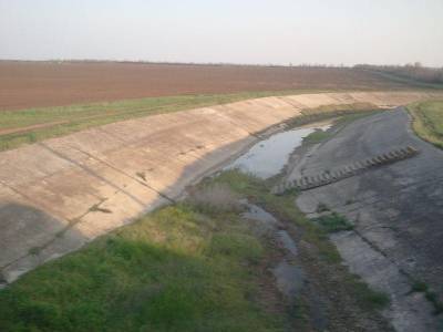 В Украине заявили о наличии полного права перекрыть Северо-Крымский канал