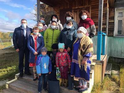 В Югре запустили пилотный проект "Стойбищная школа-сад" для детей коренных жителей Севера