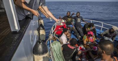 ЕС планирует активизировать высылку отвергнутых беженцев
