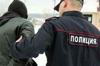 Момент избиения полицейского жителем Вологодчины попал на видео