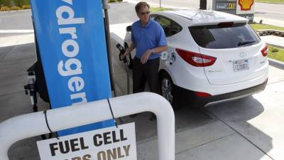 Калифорния прекратит продажи новых машин на бензине к 2035 году
