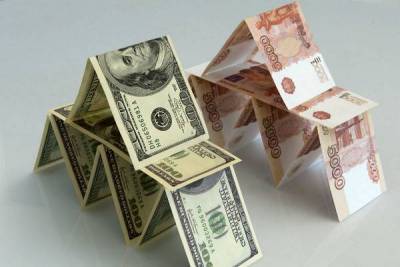 Курс валют на 24 сентября: рубль дешевеет
