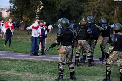 Минские силовики сообщили о нескольких десятках задержанных на акции протеста