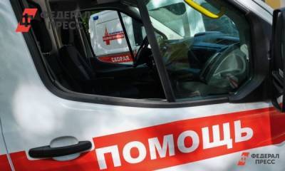 В Петербурге образовалась очередь из машин скорой помощи