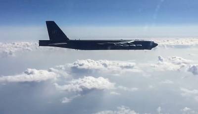 Российские Су-27 перехватили два бомбардировщика США над Черным морем