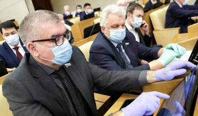 Десять депутатов Госдумы находятся в больнице с коронавирусом