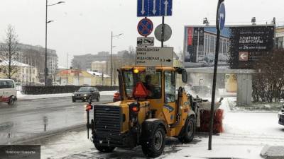 В Петербурге проверили готовность техники для уборки снега