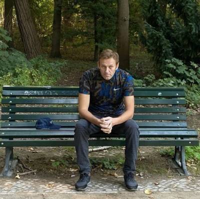 ФСБ отказалась проверять сообщение о незаконной слежке за Навальным в Томске