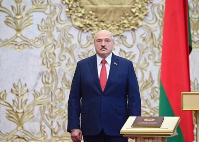 Лукашенко прокомментировал обвинения в тайной инаугурации