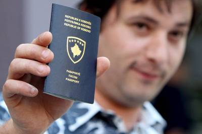 "Можем двигаться к определенным результатам": Украина признала паспорта Косово