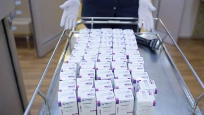 В РФПИ назвали розничную цену препарата от коронавируса «Авифавир»