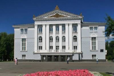 Пермский театр оперы закрывается на карантин по коронавирусу