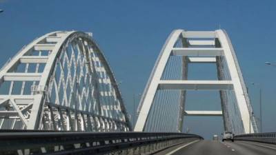 ЕС примет санкции за Керченский мост, которые блокировались Кипром, - журналист