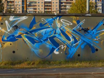 В Петербурге введут запрет на закрашивание граффити на фасадах домов