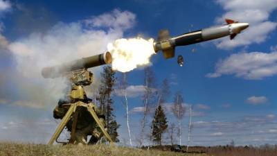 Военный эксперт назвал главное отличие российского ПТРК «Корнет» от Javelin