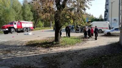 В Ивановской области 18-летний водитель насмерть сбил на переходе женщину и тяжело травмировал ребенка