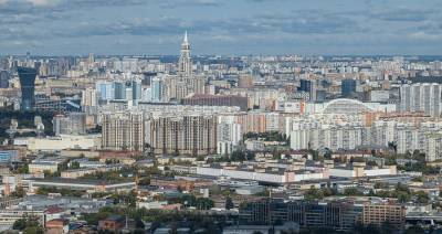 Несколько крупных магазинов закрыли в Москве за нарушение масочно-перчаточного режима