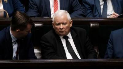 Качиньский займет должность вице-премьера в правительстве Польши, - вице-спикер