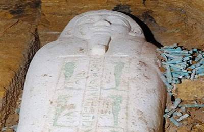 В Египте раскопали древний саркофаг царского сановника