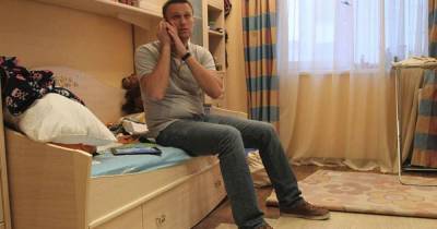 Соратники Навального сообщили об аресте его квартиры