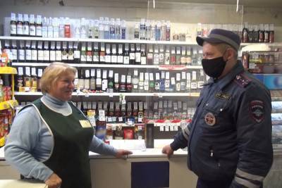 Кассирша и сотрудник ГИБДД обезвредили преступницу в Судиславле Костромской области