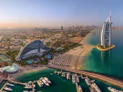 ОАЭ с 24 сентября возобновляют выдачу виз иностранным посетителям