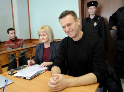 Квартиру Навального в Москве арестовали приставы