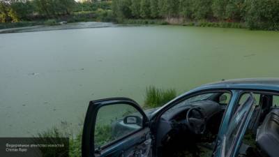 Автомобиль с трупом обнаружили в нижегородском пруду