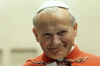 В Италии украли реликвию с кровью папы Иоанна Павла II