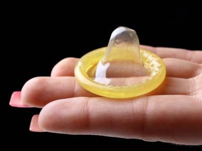 Вьетнамка наладила бизнес по сбыту использованных презервативов