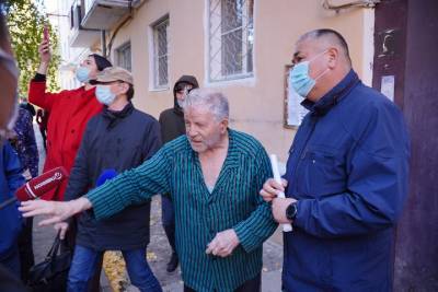 В Улан-Удэ жители улицы Гарнаева просят сделать ливневку