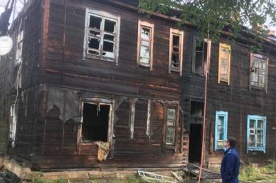 В поселке Хабаровского края сгорел мужчина во время пожара в бараке