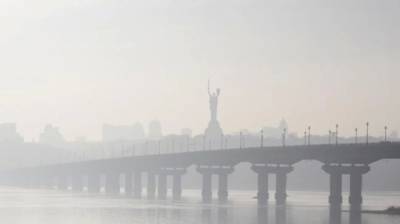Уровень загрязнения воздуха в Киеве почти вдвое превышает норму