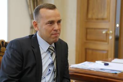 Вадим Шумков поздравил новых депутатов облдумы и попросил не заниматься интригами