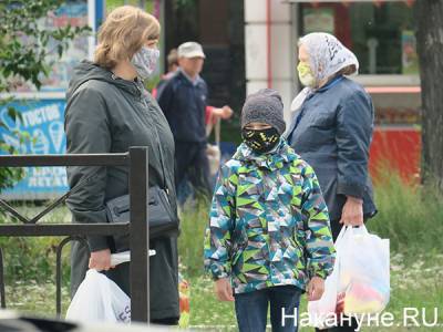 Москва возвращает карантинные ограничения для пожилых людей