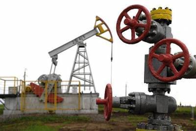 Нефть дорожает в надежде на восстановление спроса