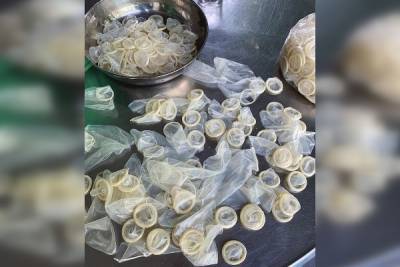 Во Вьетнаме полиция конфисковала 324 000 использованных презервативов