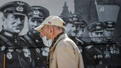 В Москве возвращают карантин для пожилых людей