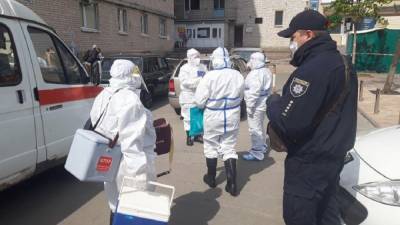 Вирус продолжает забирать жизни киевлян, число жертв растет: тревожные данные