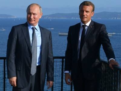 Франция проводит расследование в связи с утечкой разговора Путина и Макрона