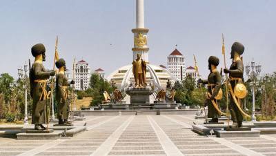 В Туркмении после конституционной реформы появится двухпалатный парламент
