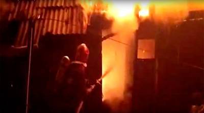 В Светлогорске на пожаре погиб мужчина, его сожительница получила ожоги