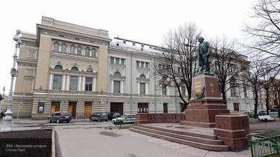 Беглов сообщил, что власти Петербурга помогут в реставрации консерватории