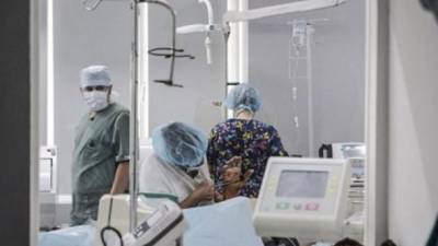 За сутки госпитализировали 742 человека, - Степанов о ситуации с COVID-19