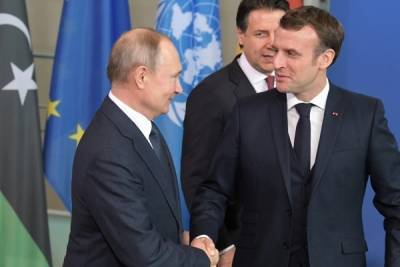 Париж начал расследование утечки разговора Макрона и Путина