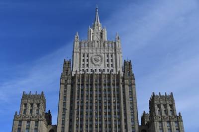 Кремль ответил на противоречия в заявлениях МИД и СВР по «Новичку»
