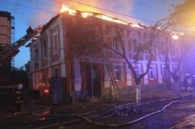 Страшный пожар в Харькове: в жилом доме сгорели заживо два человека