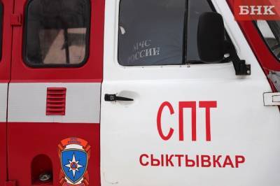 Пожарные приехали в сыктывкарскую школу из-за запаха дыма