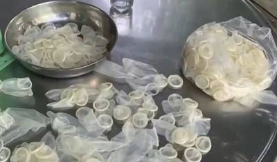Борцы с дефицитом: во Вьетнаме торговали использованными презервативами