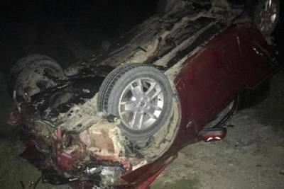 На Кубани 18-летний водитель без прав попал в ДТП и слетел с дороги